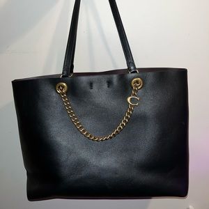 Coach tote.